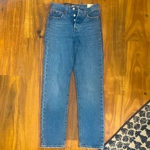 Levi’s Wedgie Straight Jeans size 23